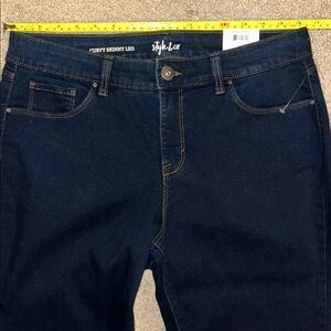 NWT Style & Co Jeans - Sz 12 Petite - Curvy Skinny Leg- Tummy Control -Mid Rise